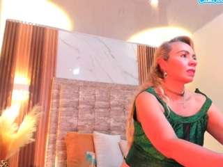 anastasia-taylor... Live Webcam on CamSoda