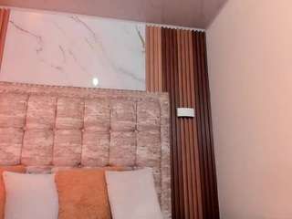 anastasia-taylor... Live Webcam on CamSoda
