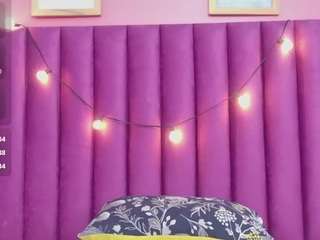 Live Sex Chat with collegepawg (@collegepawg)