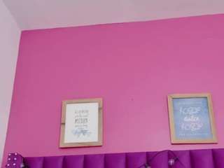 collegepawg Live Webcam on CamSoda