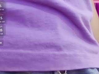 Live webcam model collegepawg on Soda Cams