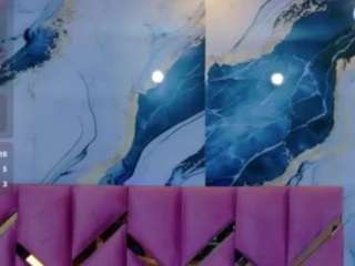 Acest model este live acum. collegepawg
