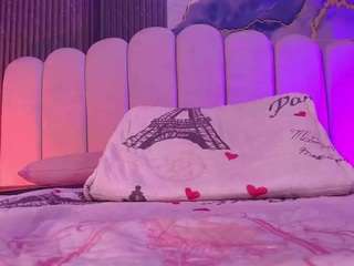 dione-ht Live Webcam on CamSoda