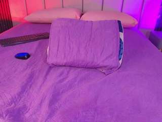 dione-ht live webcam show