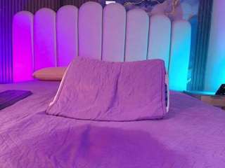 dione-ht live webcam show