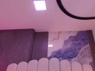 dione-ht live webcam show