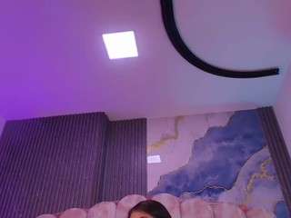 dione-ht on CamSoda