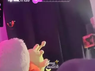 Honeydew's Live Sex Cam Show
