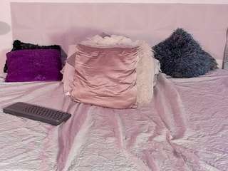 kiimlee Live Webcam on CamSoda