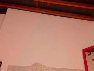 Live webcam model kiimlee on Soda Cams