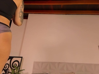 Live webcam model kiimlee on Soda Cams