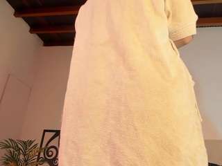 Live cam show with KiimLee