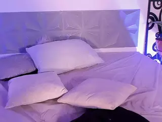 KiimLee's Live Sex Cam Show