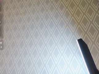  littleebluee chat room