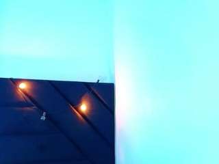 littleebluee live webcam show