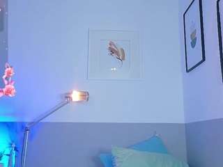 littleebluee