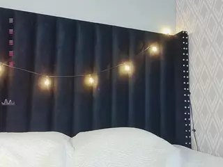 littleebluee's Live Sex Cam Show