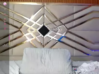 littleebluee's Live Sex Cam Show