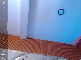 littleebluee's Live Sex Cam Show