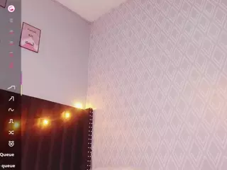 littleebluee's Live Sex Cam Show