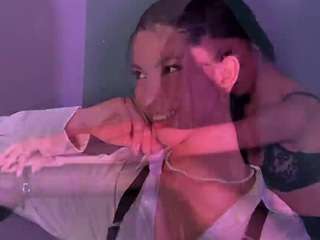 SARA live webcam show