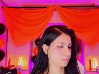 PaamelaaScott's Live Sex Cam Show