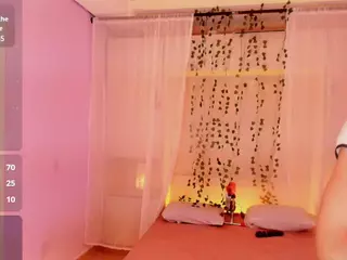 SARA's Live Sex Cam Show
