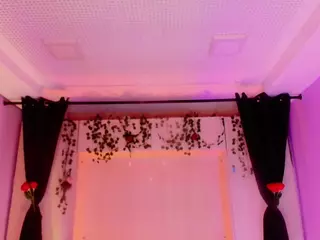SARA's Live Sex Cam Show
