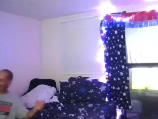 pappyslilfreak's Live Sex Cam Show