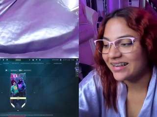petitesofia from camsoda