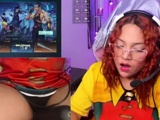 PetiteSofia's Live Sex Cam Show