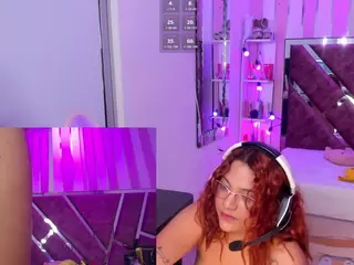 PetiteSofia's Live Sex Cam Show