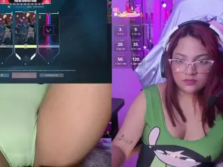 PetiteSofia's Live Sex Cam Show