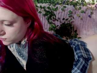 Live webcam model vergillhell on Soda Cams