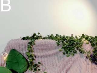 vergillhell's CamSoda show and profile