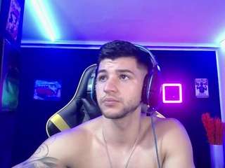 zack-cooperr Live Adult Chat camsoda