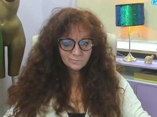 alicexlux Live Webcam on CamSoda