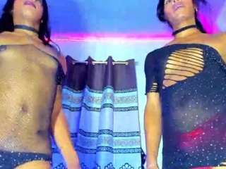 Questo modello è in diretta ora. fiorelladollsxzxz