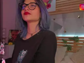 Maia-tunder's Live Sex Cam Show