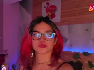 Maia tunder's Live Sex Cam Show