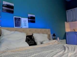 mavis-willis's CamSoda show and profile