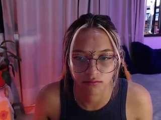 zoe-khall from camsoda