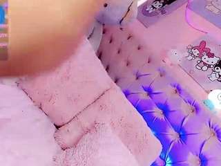 Cute-Roxy