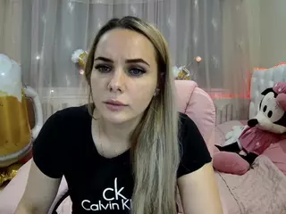 JulyBoomb's Live Sex Cam Show