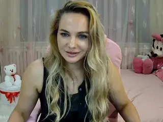 JulyBoomb's Live Sex Cam Show