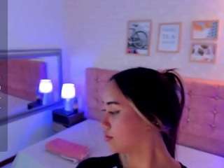 liaa-18 from CamSoda is Freechat