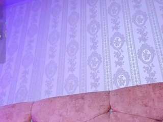 liaa-18 live webcam show