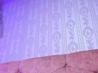 liaa-18 live webcam show