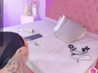 luciana-sanchez's Live Sex Cam Show
