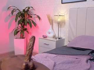 sky-johnson live webcam show